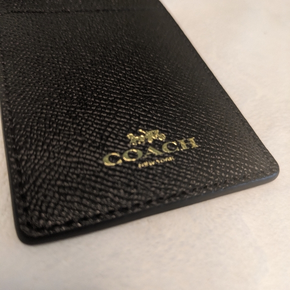 🌸 Coach Black Signature Crossgrain Leather Id Lanyard w/ Card Slots NWT - Picture 6 of 17